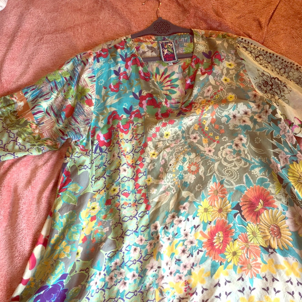Johnny was top blouse